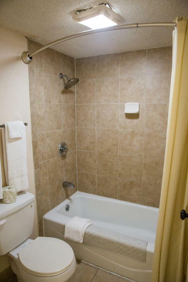 Florence Express Inn Екстер'єр фото